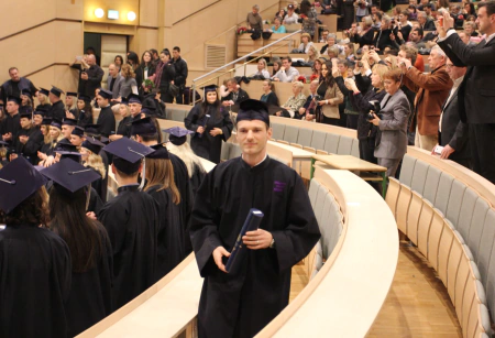 Josip Roca na promociji specijalističkog poslijediplomskog studija Prodajnog menadžmenta na Sveučilištu u Zagrebu 2016.