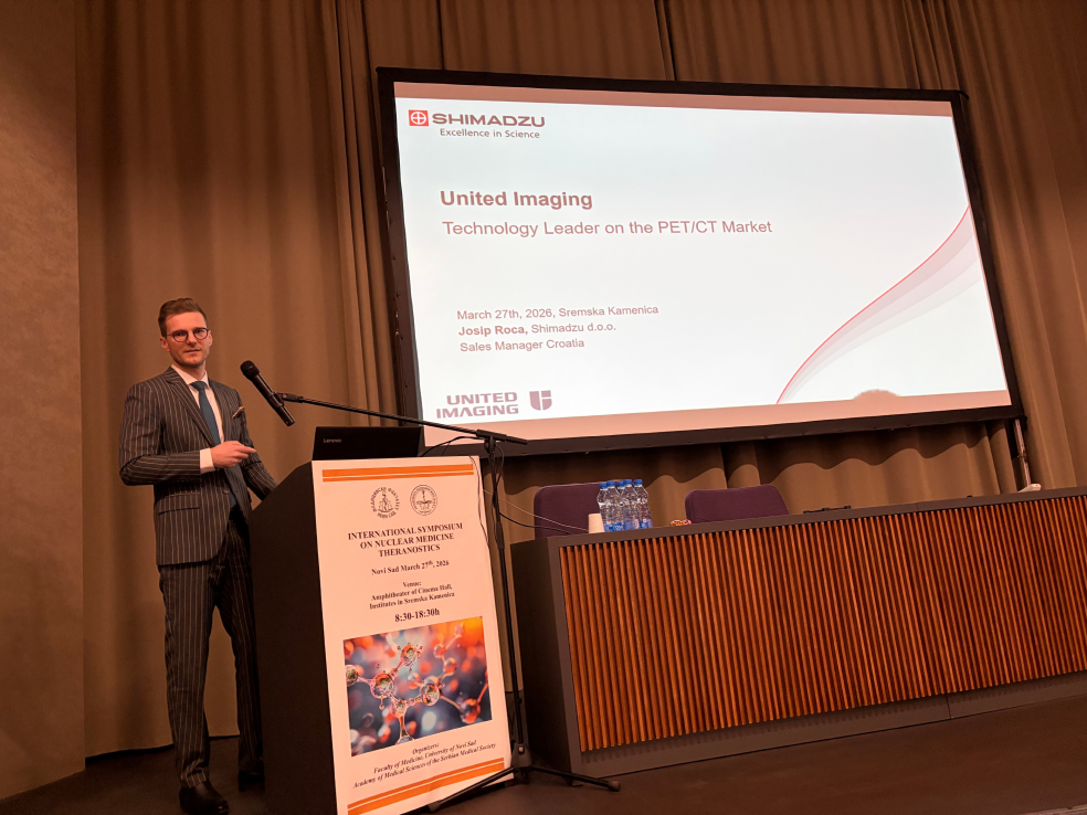 Josip Roca predstavlja PET/CT tehnologiju tvrtke United Imaging na Simpoziju nuklearne medicine 2026. u Novom Sadu